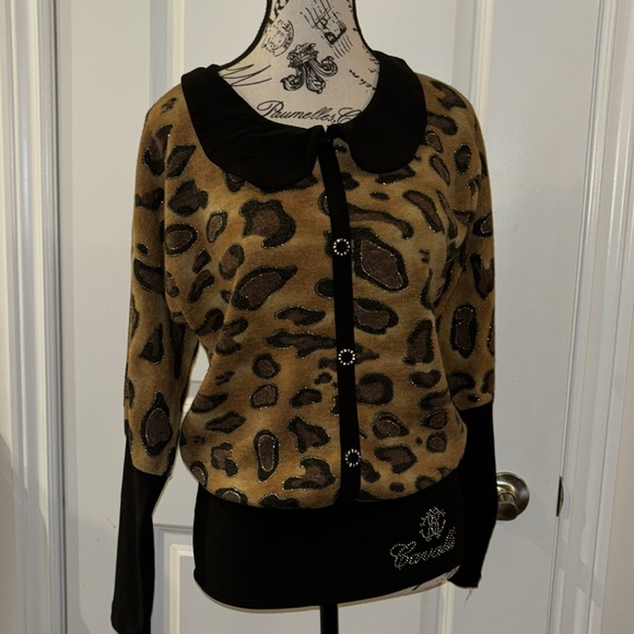 Vintage Y2K Roberto Cavalli Cheetah Embellished Women’s Shirt - Picture 3 of 10